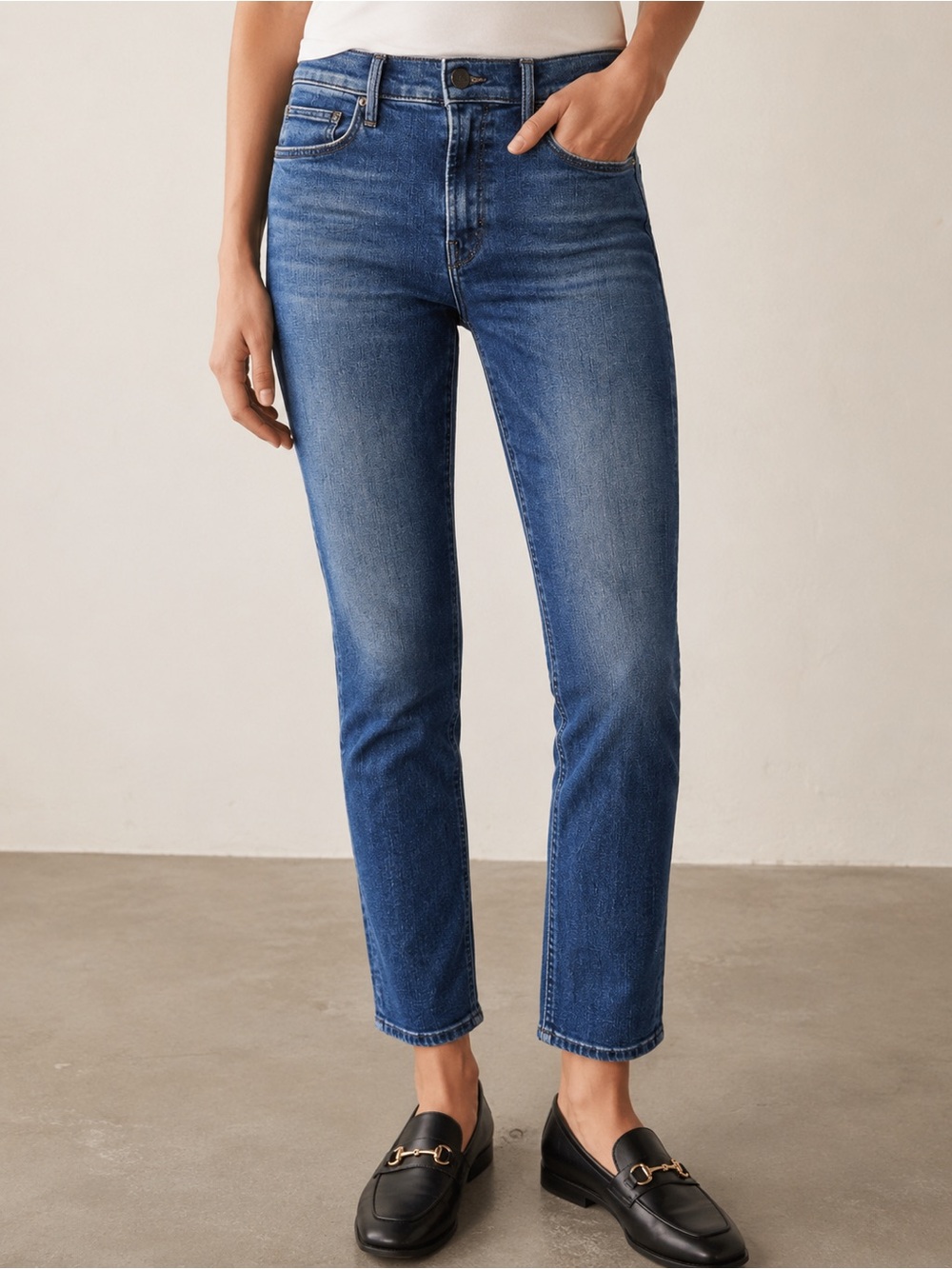 Mother The Dazzler Ankle Mid-Ride Straight-Leg Jeans in Heirloom - 28